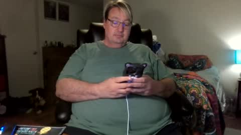 Snapshot of wrensworldx chatting on July 4, 2026, 4:29 am Wren VX online show from July 4, 2026, 4:29 am
