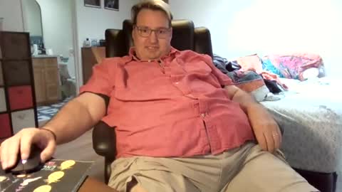 Snapshot of wrensworldx chatting on July 19, 2026, 10:57 pm Wren VX online show from July 19, 2026, 10:57 pm