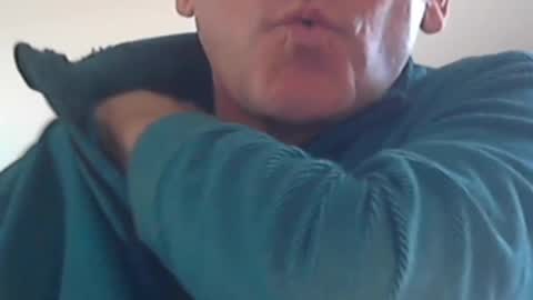 Snapshot of wuki123 chatting on January 22, 2025, 1:53 pm Wuki online show from January 22, 2025, 1:53 pm