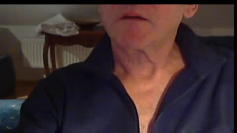 Snapshot of wuki123 chatting on February 7, 2025, 7:49 pm Wuki online show from February 7, 2025, 7:49 pm