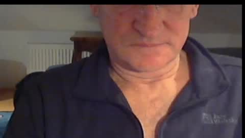 Snapshot of wuki123 chatting on February 17, 2025, 8:36 pm Wuki online show from February 17, 2025, 8:36 pm