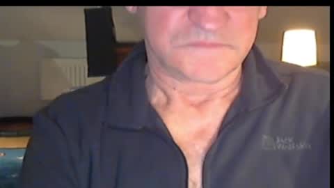 Snapshot of wuki123 chatting on March 8, 2025, 10:02 pm Wuki online show from March 8, 2025, 10:02 pm