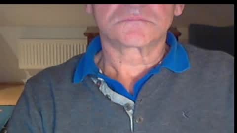 Snapshot of wuki123 chatting on October 1, 2025, 9:54 pm Wuki online show from October 1, 2025, 9:54 pm