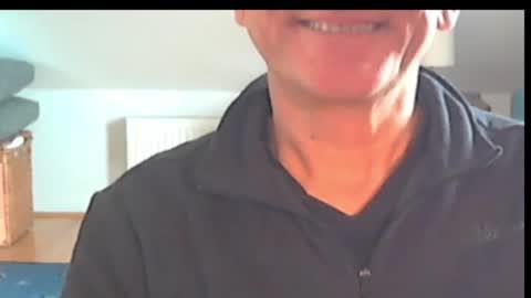 Snapshot of wuki123 chatting on November 6, 2025, 11:55 am Wuki online show from November 6, 2025, 11:55 am