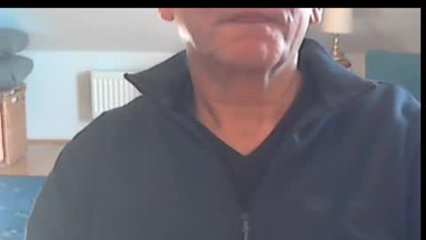 Wuki online show from November 12, 2025, 11:10 am