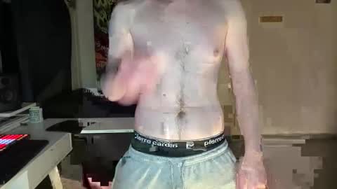 wulffi95 online show from March 2, 2026, 8:04 pm