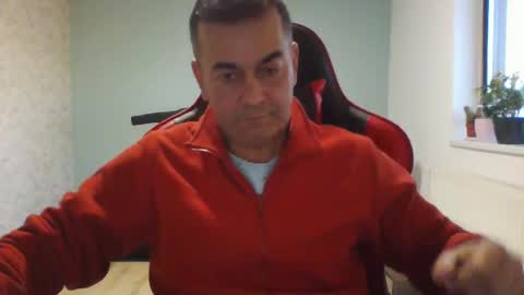 Snapshot of wxdj chatting on February 9, 2025, 3:23 pm RealBoy online show from February 9, 2025, 3:23 pm