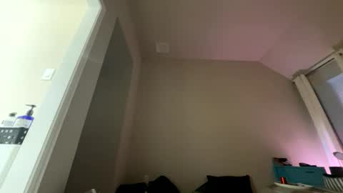 Wynter Heat online show from October 20, 2025, 7:20 am