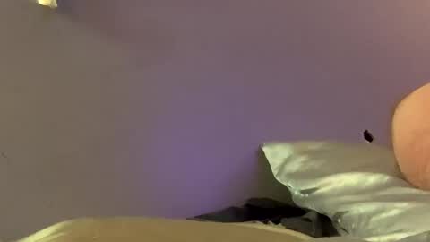 Snapshot of x7i3zuvfcwxym8naezgb chatting on September 21, 2025, 3:52 am Whatyouwantbest online show from September 21, 2025, 3:52 am