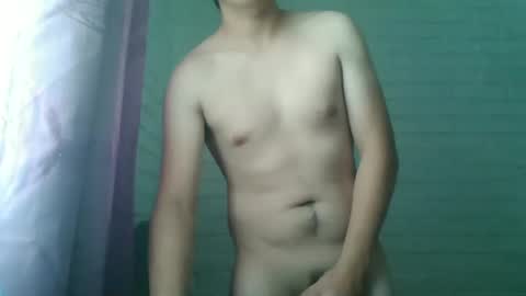 Snapshot of x_andrescam chatting on January 7, 2025, 1:24 pm x_andrescam online show from January 7, 2025, 1:24 pm