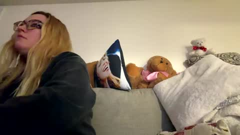 Mariah  online show from October 8, 2025, 6:11 am