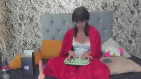  Veronica  online show from January 29, 2025, 9:23 am