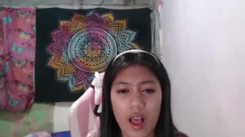 x_lexi_x online show from January 25, 2025, 12:58 pm