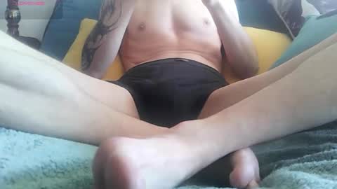 Snapshot of x_patri_x chatting on April 20, 2026, 10:40 am x_patri_x online show from April 20, 2026, 10:40 am