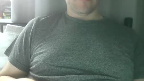 Snapshot of x_yes chatting on October 10, 2025, 1:10 pm x_yes online show from October 10, 2025, 1:10 pm