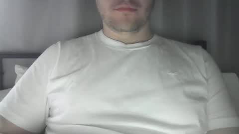 Snapshot of x_yes chatting on October 15, 2025, 3:34 pm x_yes online show from October 15, 2025, 3:34 pm