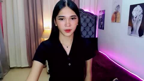 xairah_doux online show from October 4, 2025, 4:43 am