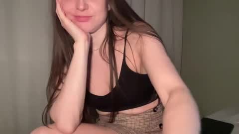 Snapshot of xald03 chatting on January 20, 2025, 9:22 pm Lovik online show from January 20, 2025, 9:22 pm