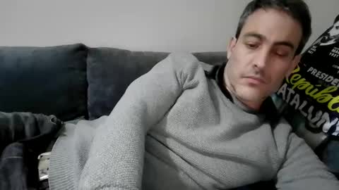 xalegarmax online show from February 5, 2025, 10:22 pm