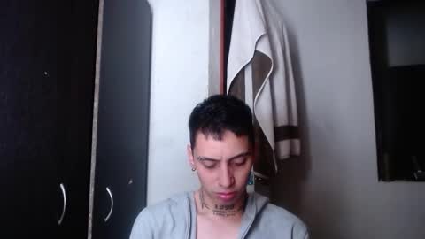 Snapshot of xalejo_max chatting on November 19, 2025, 6:30 pm xalejo_max online show from November 19, 2025, 6:30 pm