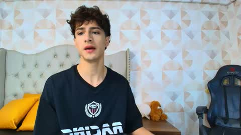 xam_collen online show from October 14, 2025, 2:18 pm