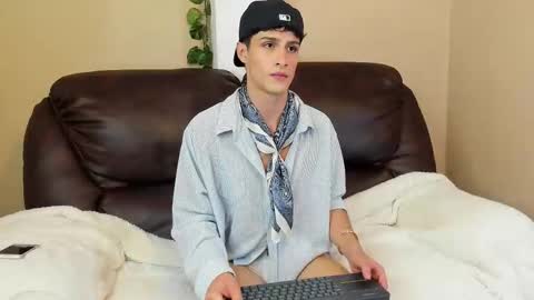 xam_collen online show from February 21, 2026, 11:39 pm