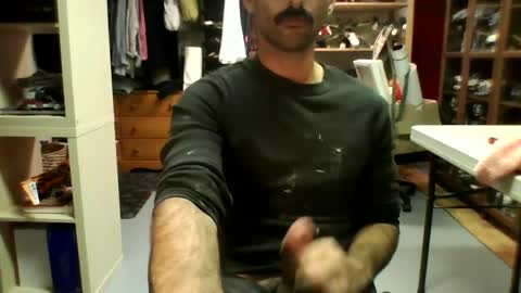 xander4369 online show from October 8, 2025, 4:48 pm