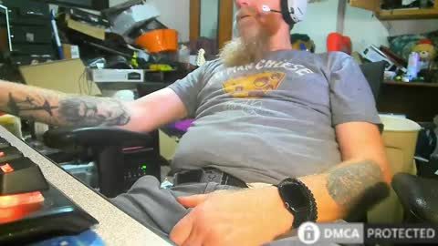 Snapshot of xander71972 chatting on April 27, 2026, 12:25 pm xander71972 online show from April 27, 2026, 12:25 pm