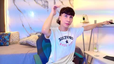 xandergrey8 online show from February 24, 2026, 7:45 pm