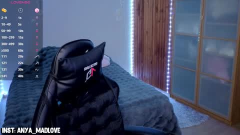 Sasha online show from September 9, 2025, 7:24 pm