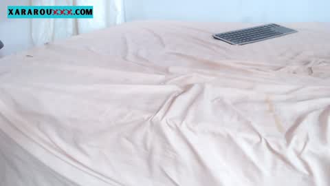 Snapshot of xararouxxx chatting on January 27, 2025, 7:35 pm S A R A 100K followers online show from January 27, 2025, 7:35 pm