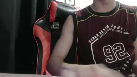 xaviar20 online show from September 24, 2025, 6:44 pm