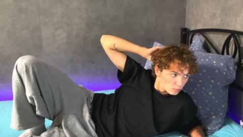 Xavier  PVT open  online show from October 13, 2025, 3:50 am