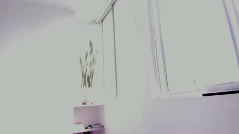 Xavier online show from September 8, 2025, 2:27 pm