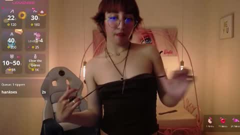 Xayah online show from February 6, 2025, 4:58 pm