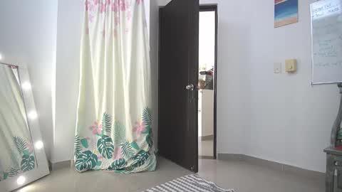 Snapshot of xayah_y_rakan chatting on December 2, 2024, 3:14 pm xayah_y_rakan online show from December 2, 2024, 3:14 pm