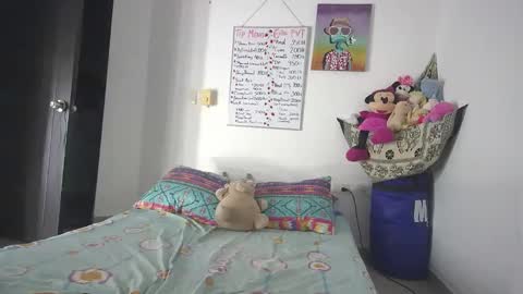 Snapshot of xayah_y_rakan chatting on December 18, 2024, 9:58 am xayah_y_rakan online show from December 18, 2024, 9:58 am