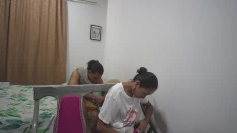 Snapshot of xayah_y_rakan chatting on February 3, 2025, 4:35 am xayah_y_rakan online show from February 3, 2025, 4:35 am