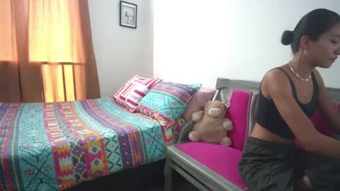 Snapshot of xayah_y_rakan chatting on March 3, 2025, 5:18 pm xayah_y_rakan online show from March 3, 2025, 5:18 pm