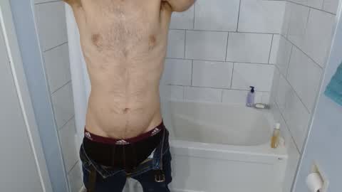 xbigshooter85 online show from January 18, 2026, 3:21 am