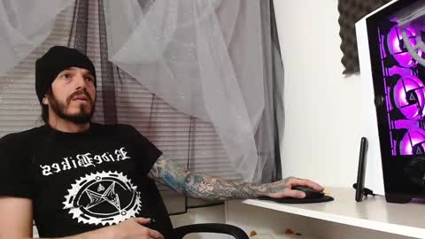 Snapshot of xcamtentationx chatting on December 18, 2024, 5:10 pm xcamtentationx online show from December 18, 2024, 5:10 pm