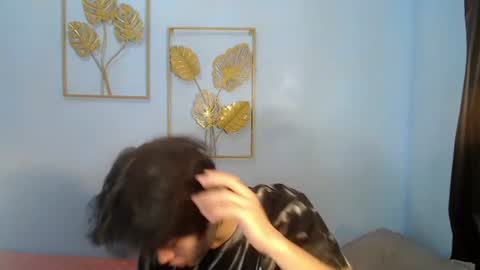 xcharls08 online show from June 14, 2026, 7:43 am
