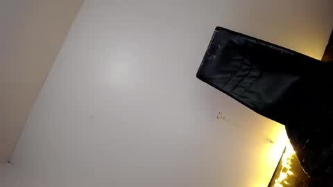 Snapshot of xchinita_kyanggx chatting on January 16, 2025, 7:52 pm kianna online show from January 16, 2025, 7:52 pm