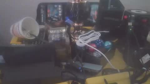 XC0mpDrgnX69 online show from November 6, 2025, 2:18 pm