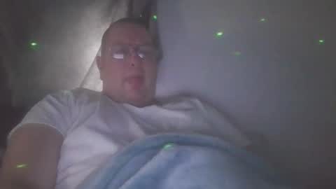 XC0mpDrgnX69 online show from November 13, 2025, 1:54 pm