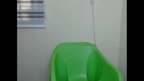 xcreamypussy online show from December 10, 2024, 11:00 am