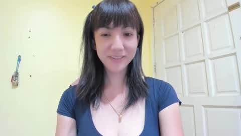 xdreamangel online show from February 24, 2025, 2:19 am
