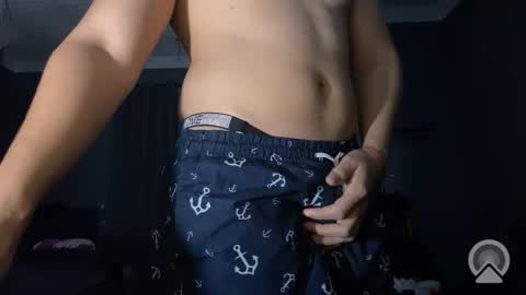 xeesaa online show from January 19, 2026, 2:04 am