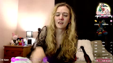 Snapshot of xelliee_rosex chatting on December 20, 2024, 5:08 pm EllieeRose online show from December 20, 2024, 5:08 pm