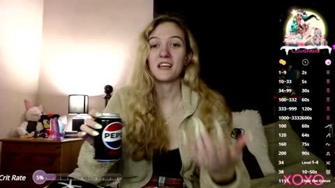 Snapshot of xelliee_rosex chatting on January 8, 2025, 12:38 am EllieeRose online show from January 8, 2025, 12:38 am